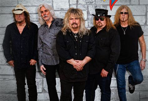 picture of molly hatchet